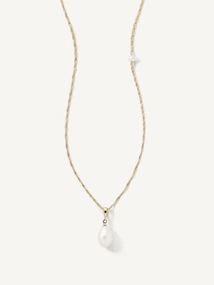 Cora Pendant